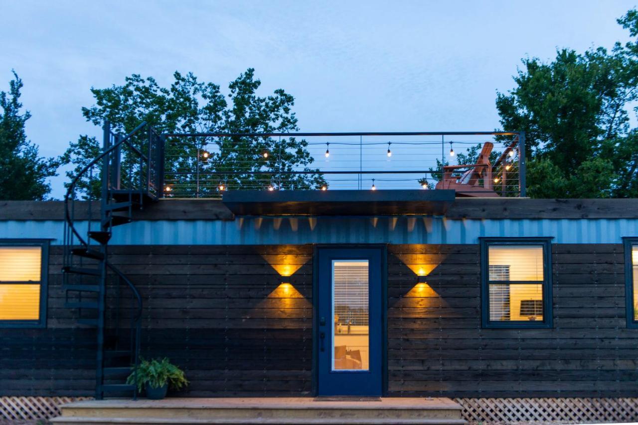 La Casita-Shipping Container House Near Magnolia/Baylor Villa Bellmead Bagian luar foto